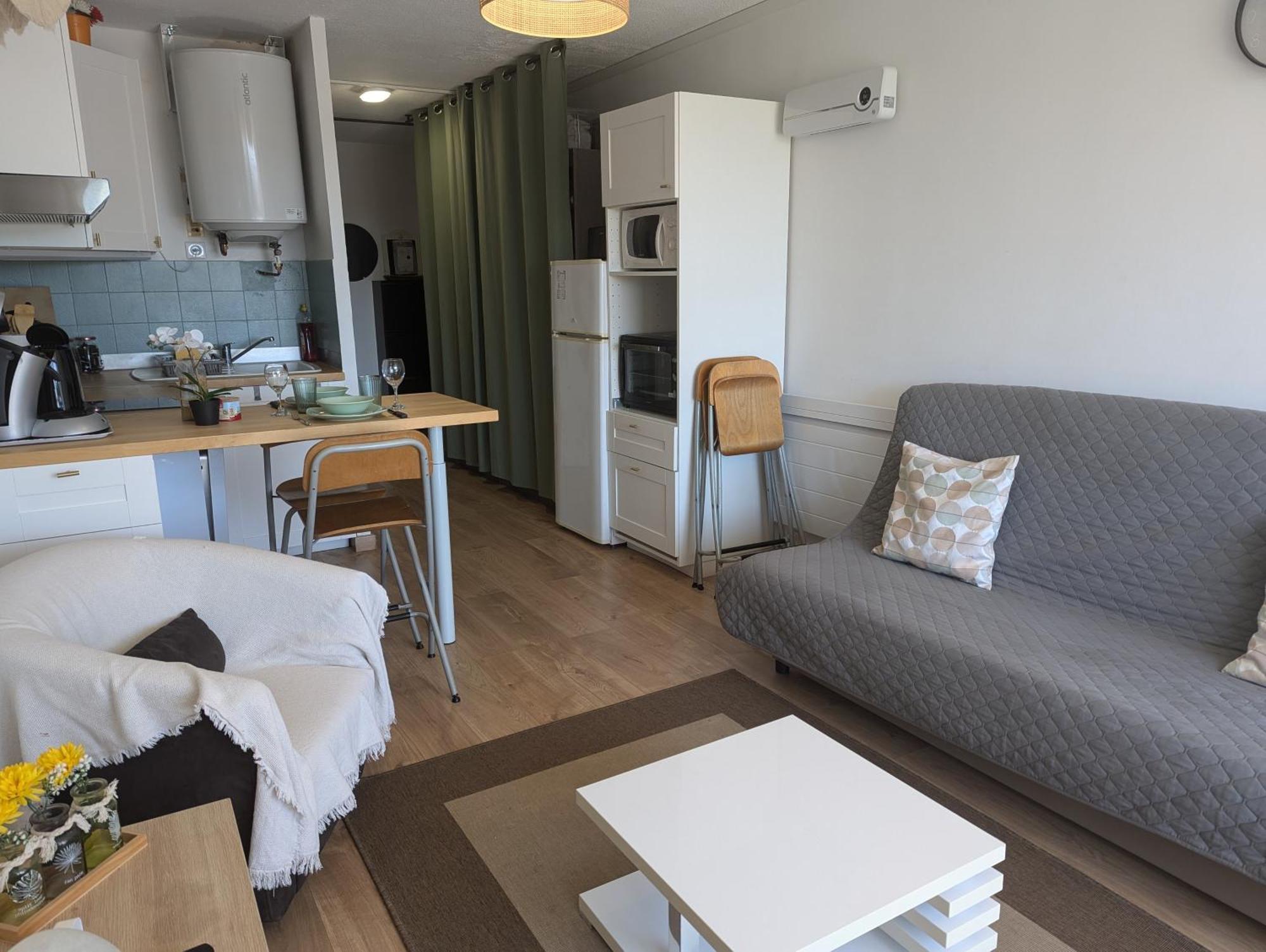 Sol-Y-Days Canastel, Studio Avec Coin Couchage, Quartier Du Boucanet Proche Commerces Et Plage Le Grau-du-Roi Exterior photo